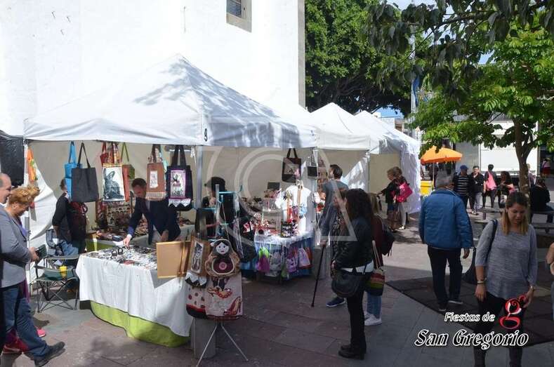 Feria de Artesanía de las fiestas en honor de San Gregorio el pasado año (Foto TA)